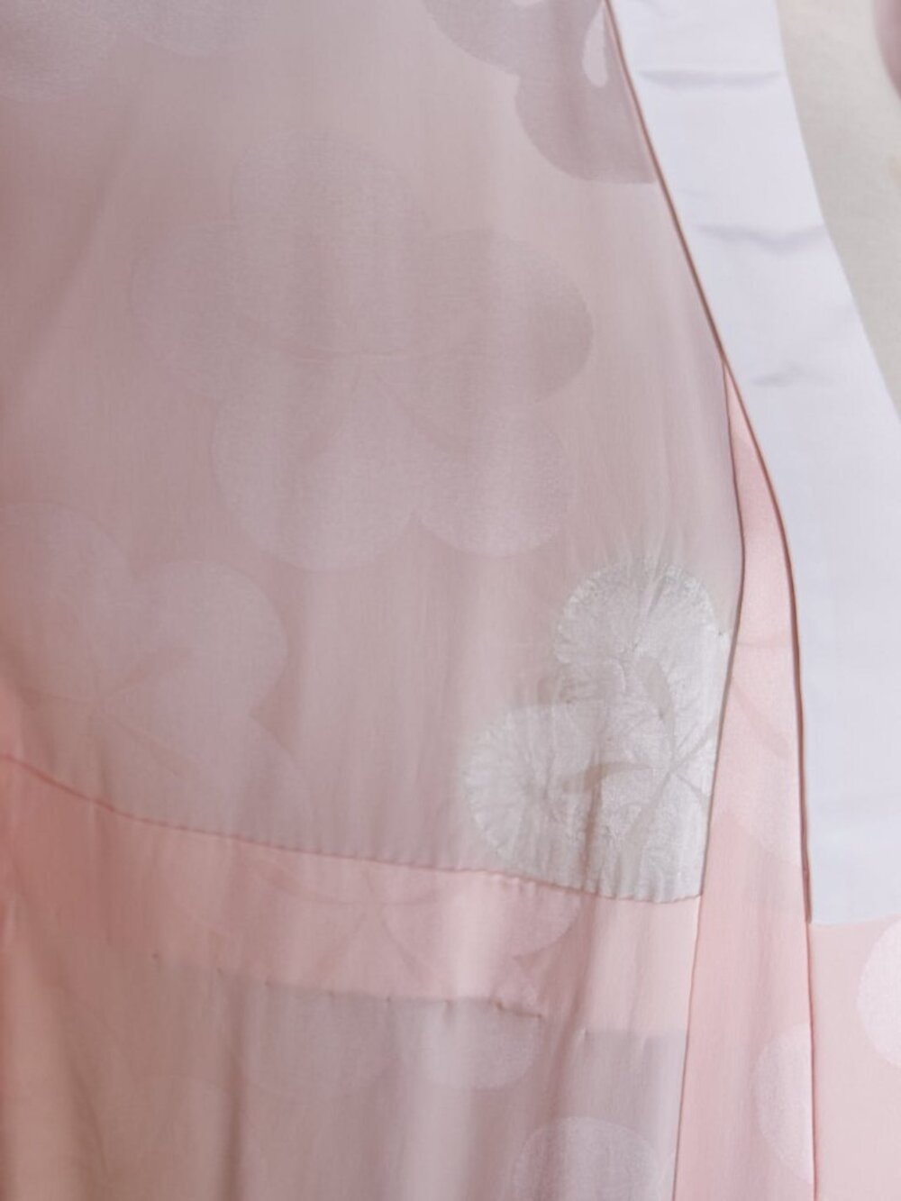Vintage 1980s Silk Pink Juban Kimono Japanese Cherry Blossom